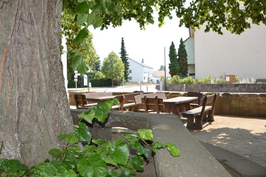 Landgasthof-Hotel Zur Linde Großenlüder Екстериор снимка